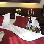 Parkhotel Helene Hotel