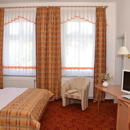 Hotel Parkhotel Helene 3*