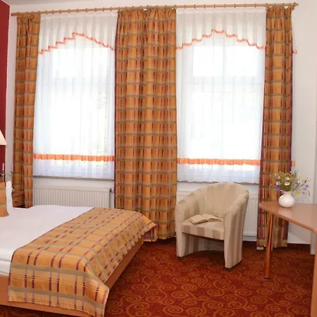 Parkhotel Helene Hotel 3*