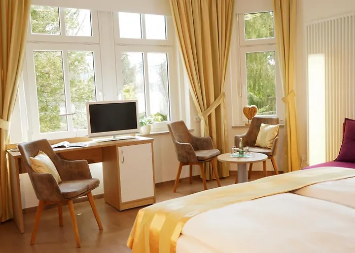 Parkhotel Helene 3*